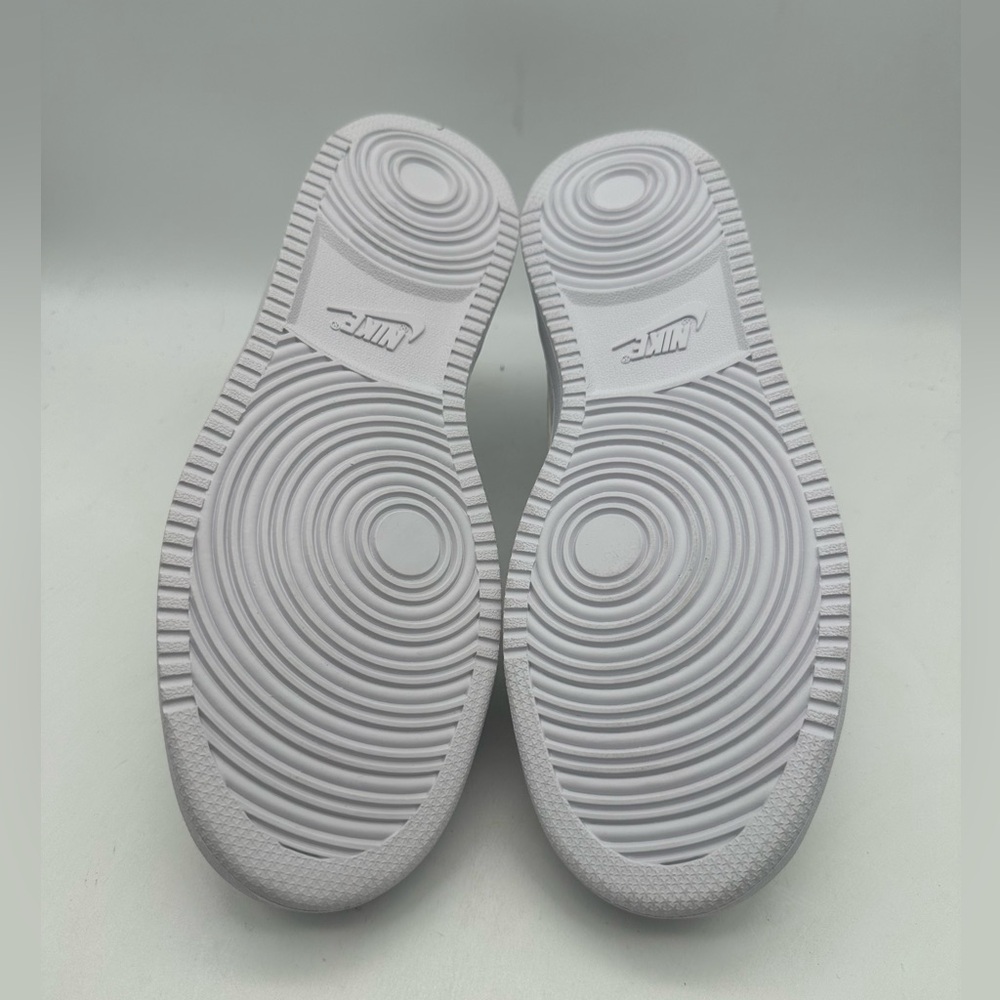 BRAND NEW Vintage ‘14 Nike Son of Force 616775-101 White Mens Size 10 - Picture 7 of 10
